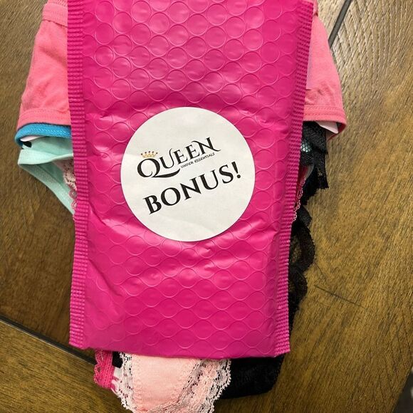 Surprise 10 pack women’s thongs with 1 additional bonus pair! Size XL - Picture 3 of 5